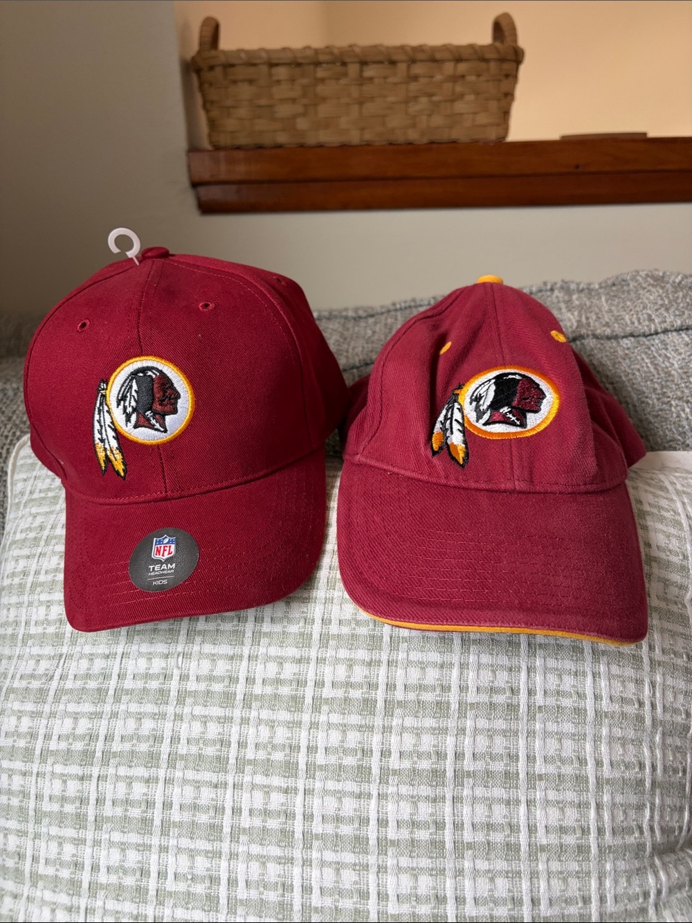 2 Washington Redskins Adult & Youth Baseball Hats Vintage Discontinued Classic